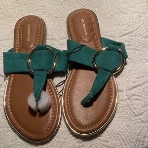 Liz Claiborne Teal Ring-Accent Slip-On Sandals